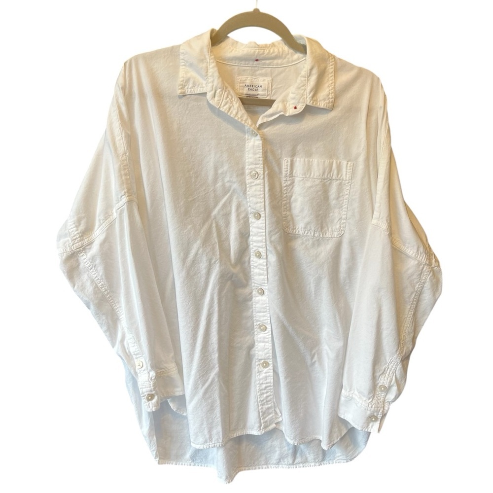 American Eagle XS Oversized button up boyfriend shirt White Long sleeve top
